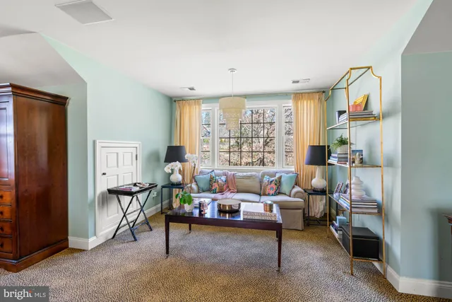 $1,425,000 | 4 Chittenden Lane, Owings Mills, MD 21117