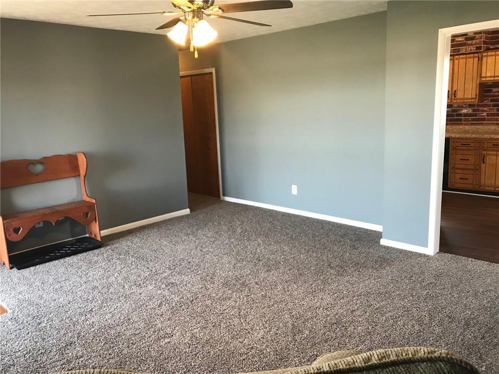 433 Weber Road Greenfield, IN 46140 - Photo 3 of 28 Gallery Image 3
