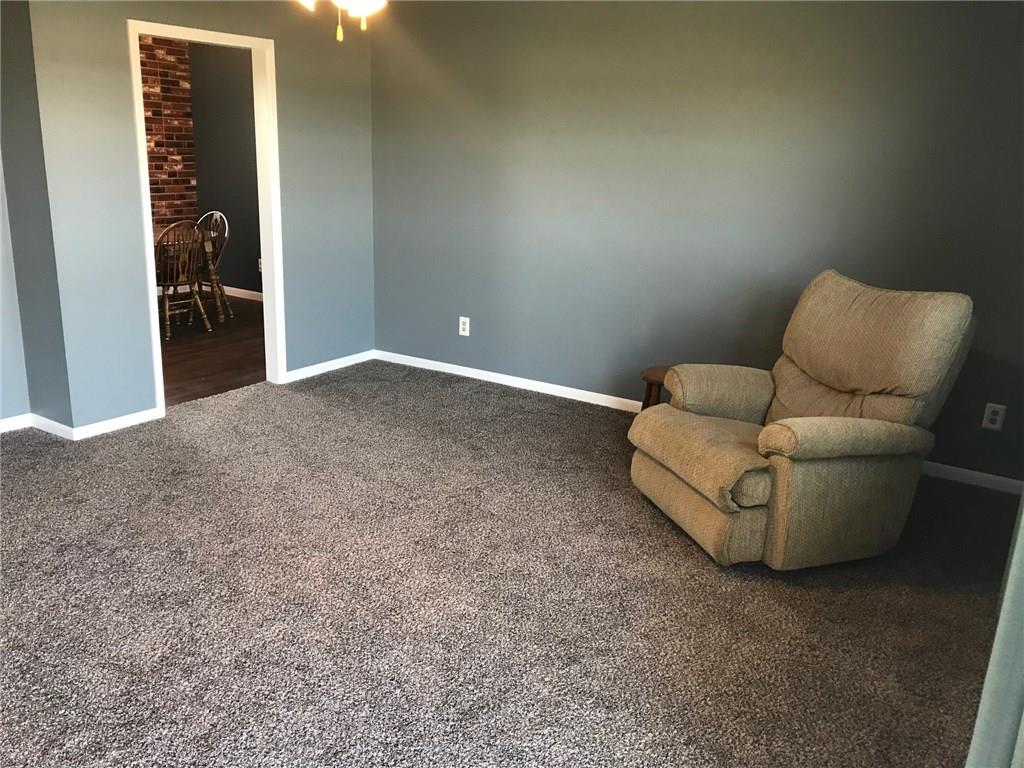433 Weber Road Greenfield, IN 46140 - Photo 5 of 28 Gallery Image 5