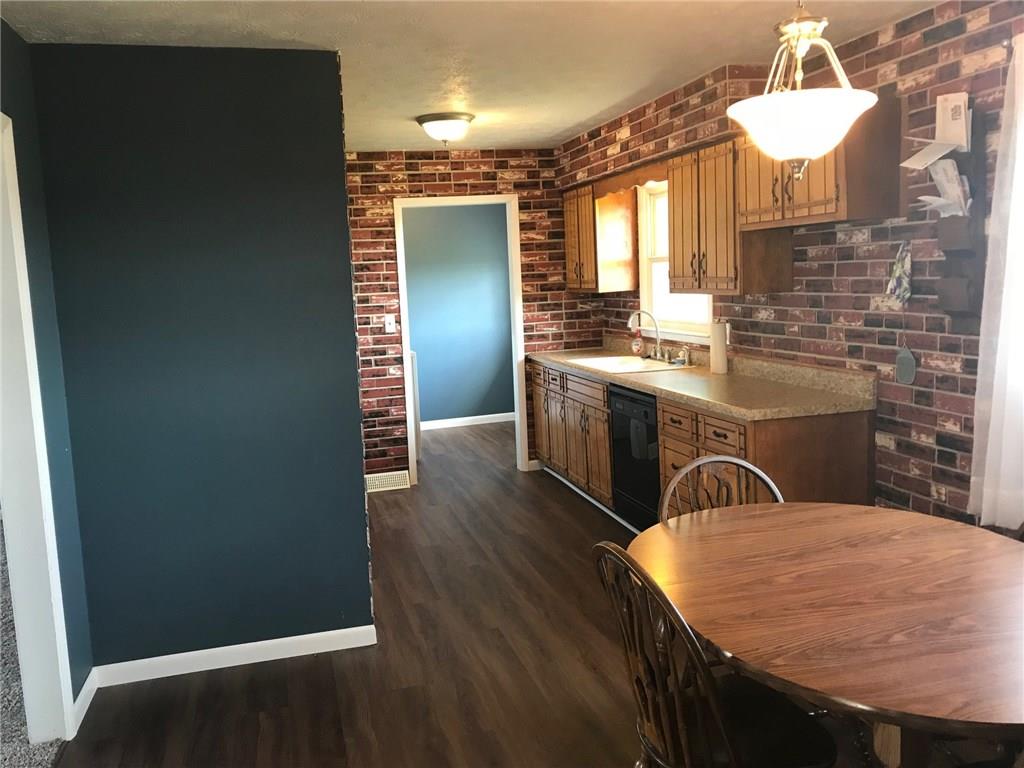 433 Weber Road Greenfield, IN 46140 - Photo 6 of 28 Gallery Image 6