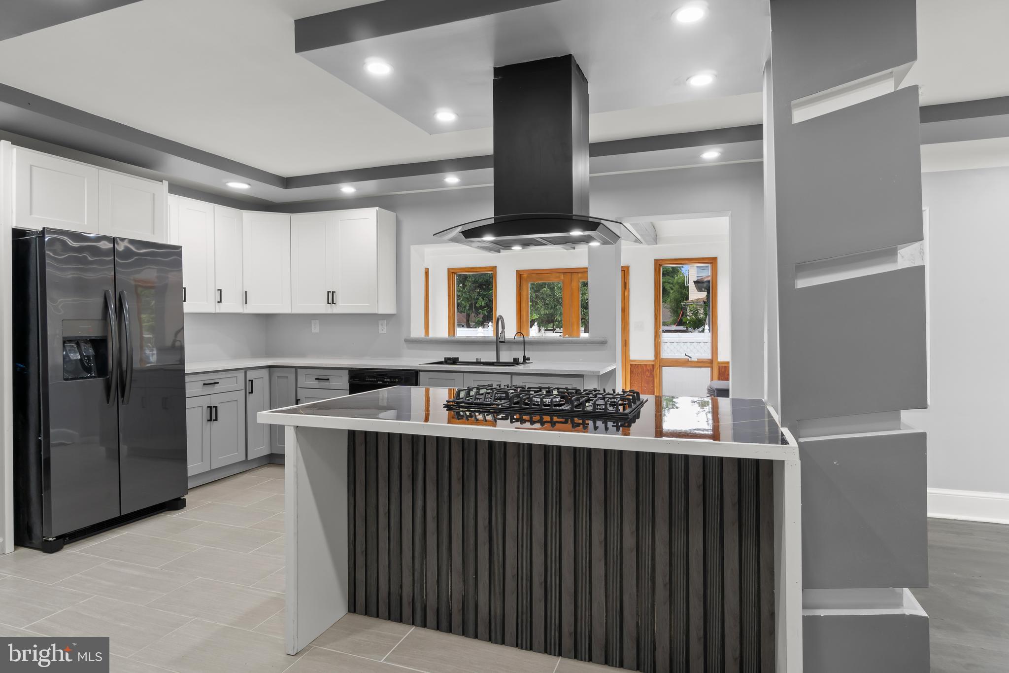 910 South Fairview Street Riverside, NJ 08075 - Photo 12 of 38