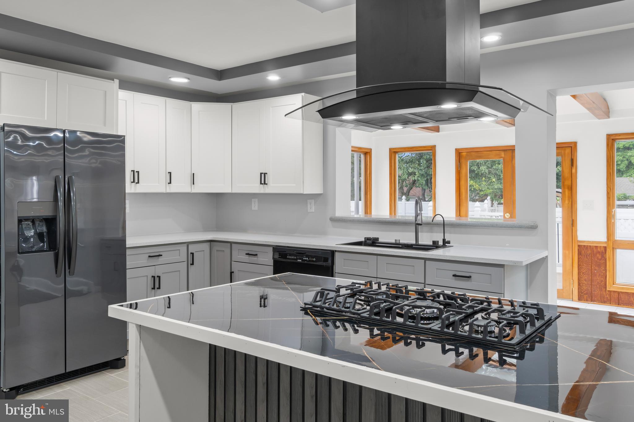 910 South Fairview Street Riverside, NJ 08075 - Photo 17 of 38