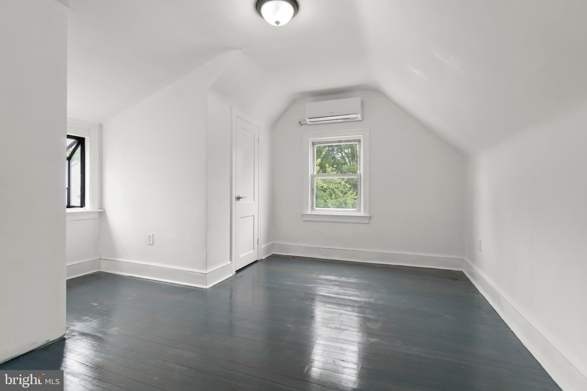 910 South Fairview Street Riverside, NJ 08075 - Photo 25 of 38