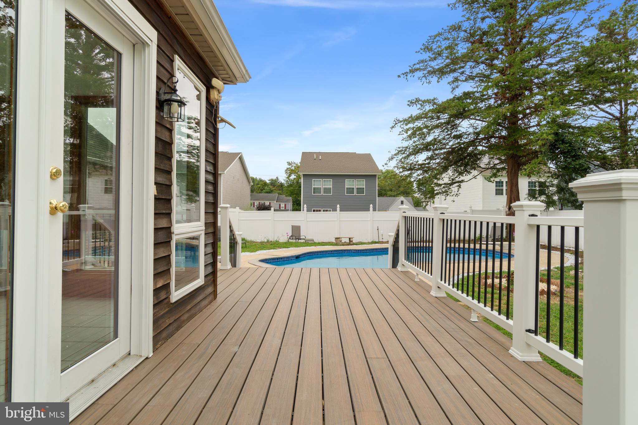 910 South Fairview Street Riverside, NJ 08075 - Photo 33 of 38