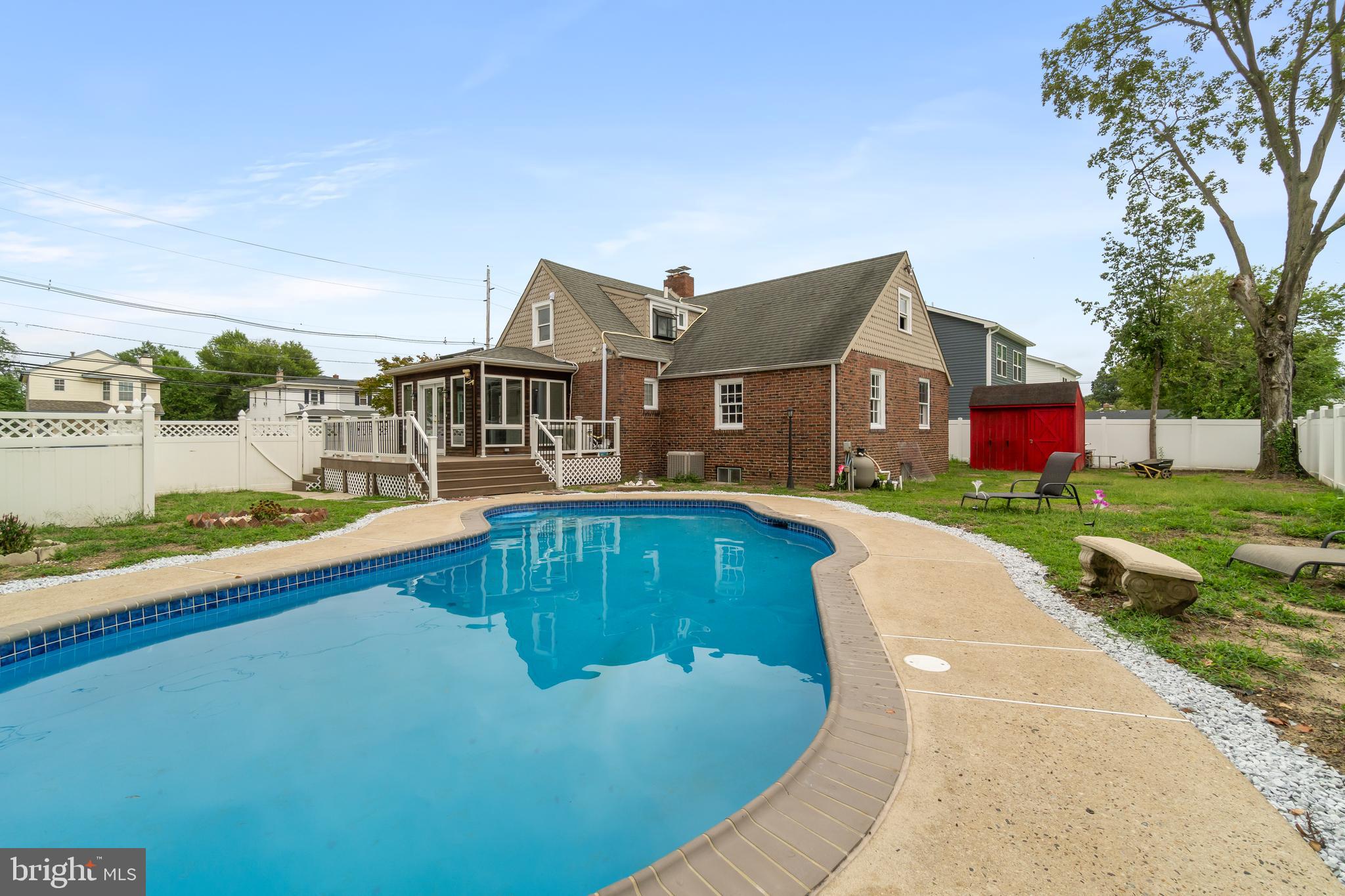 910 South Fairview Street Riverside, NJ 08075 - Photo 35 of 38