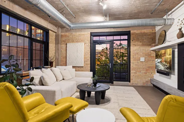 $919,500 | 525 North 3rd Street, Unit 306, Minneapolis, MN 55401