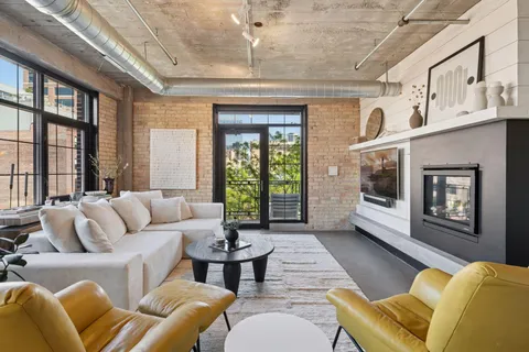 $919,500 | 525 North 3rd Street, Unit 306, Minneapolis, MN 55401