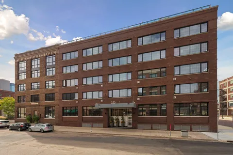 $919,500 | 525 North 3rd Street, Unit 306, Minneapolis, MN 55401