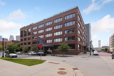 $919,500 | 525 North 3rd Street, Unit 306, Minneapolis, MN 55401