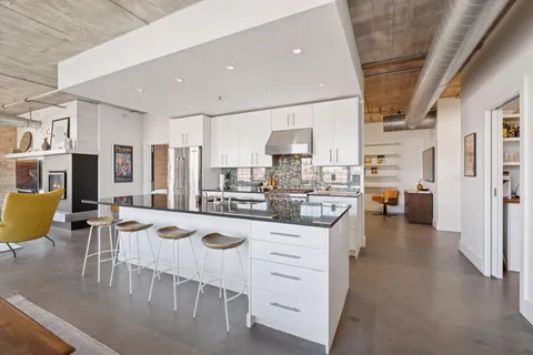 $919,500 | 525 North 3rd Street, Unit 306, Minneapolis, MN 55401