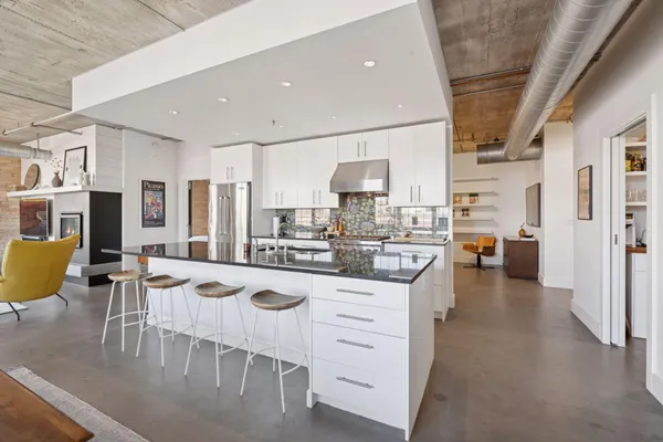 $919,500 | 525 North 3rd Street, Unit 306, Minneapolis, MN 55401