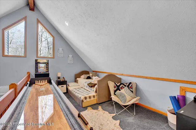 $324,900 | 122 Big Bass Drive, Gouldsboro, PA 18424