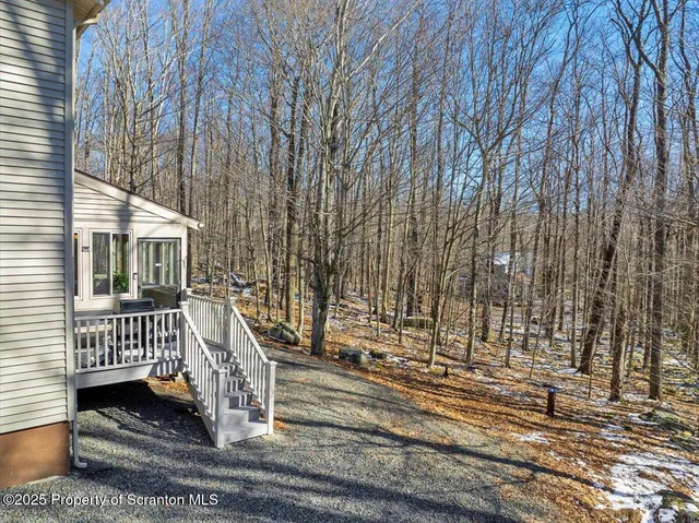 $324,900 | 122 Big Bass Drive, Gouldsboro, PA 18424