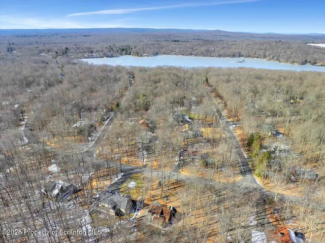 $324,900 | 122 Big Bass Drive, Gouldsboro, PA 18424