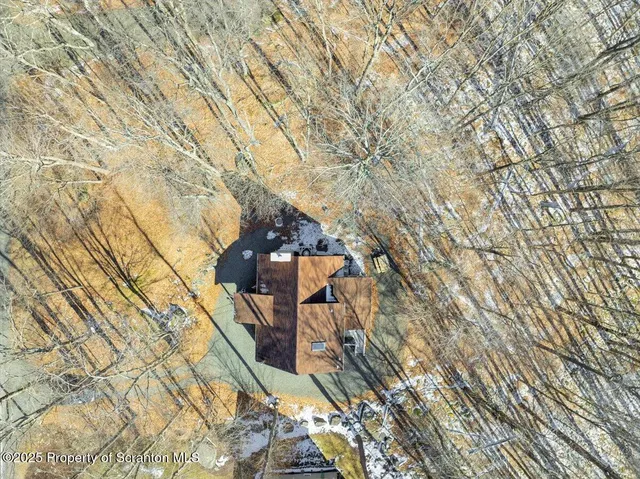 $324,900 | 122 Big Bass Drive, Gouldsboro, PA 18424