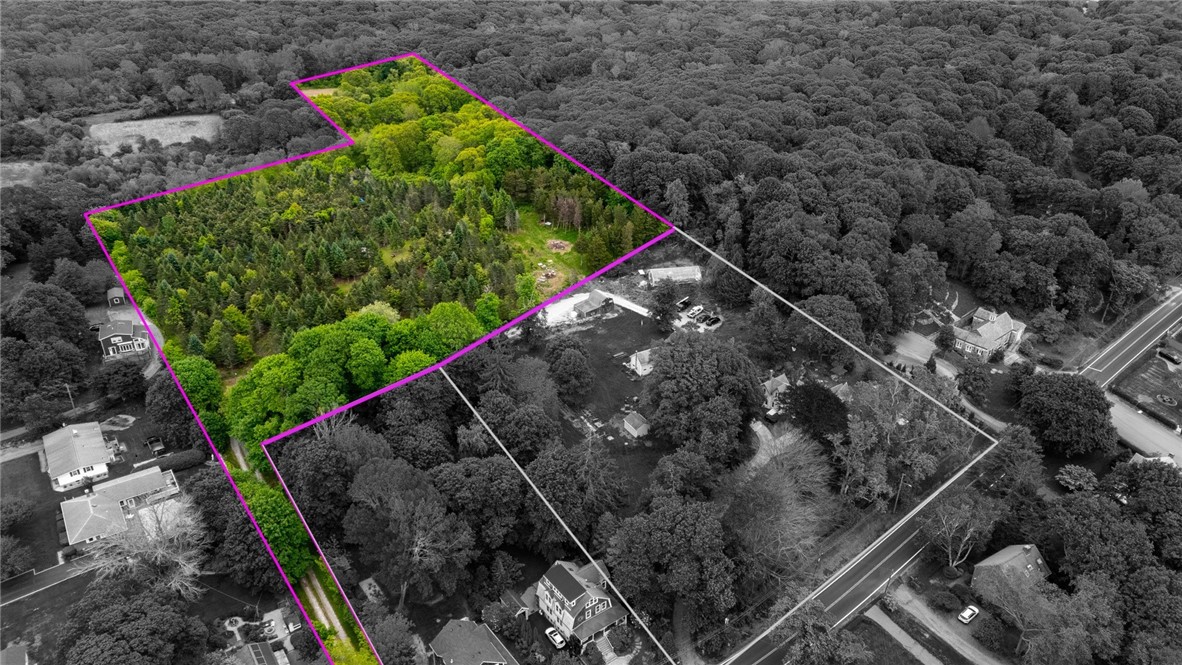 Lot lines are approximate and road extends to Highland Road.
