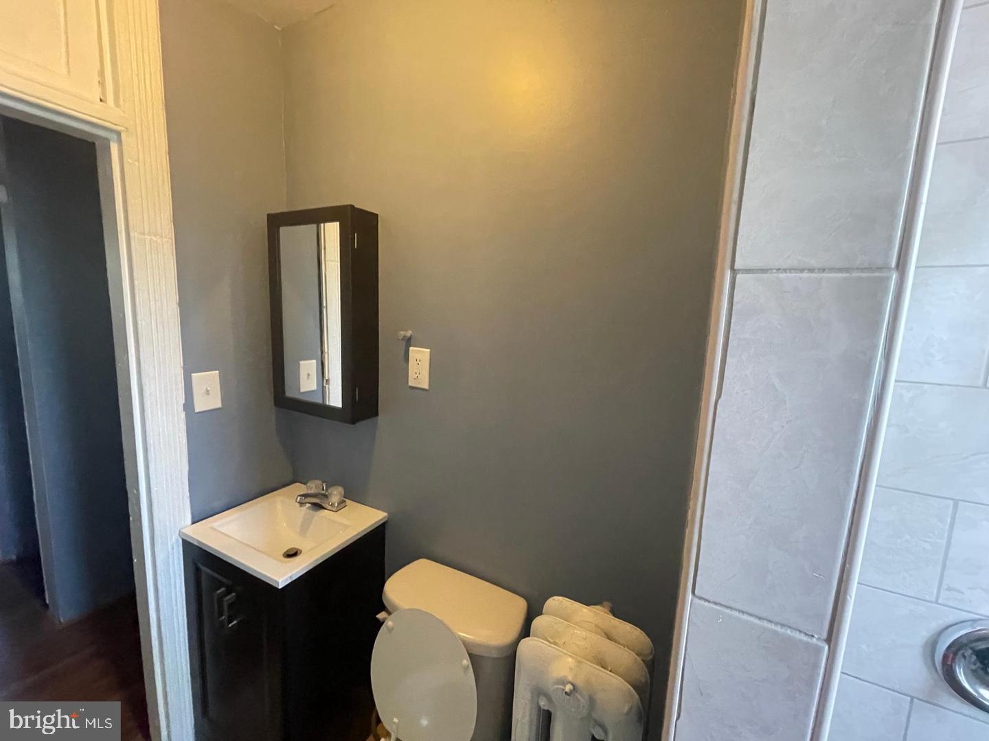 2033 Division Street Baltimore, MD 21217 - Photo 6 of 20 Gallery Image 6