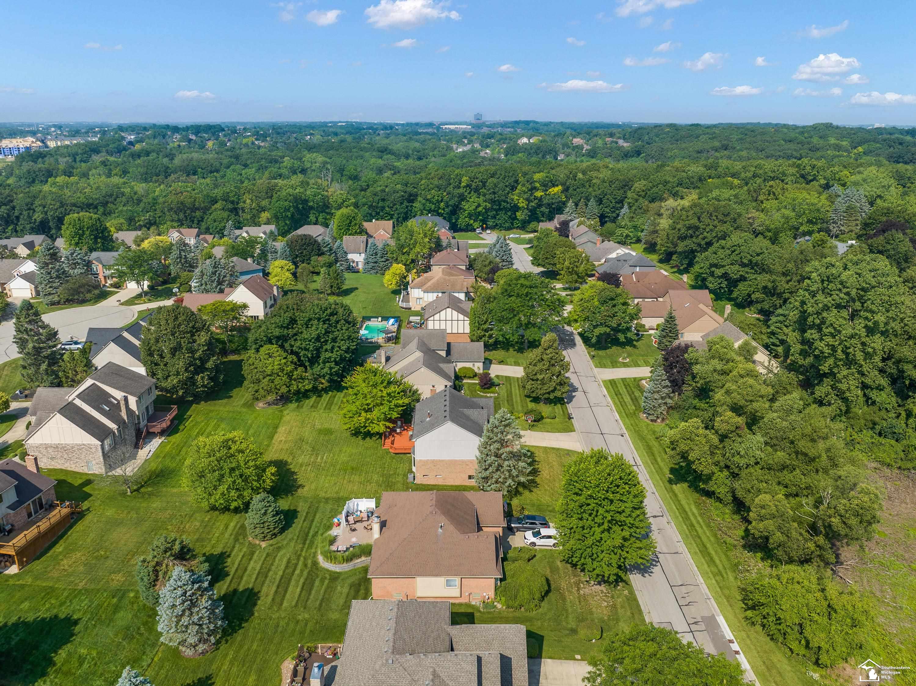 2155 Reagan Drive Rochester Hills, MI 48309 - Photo 57 of 58