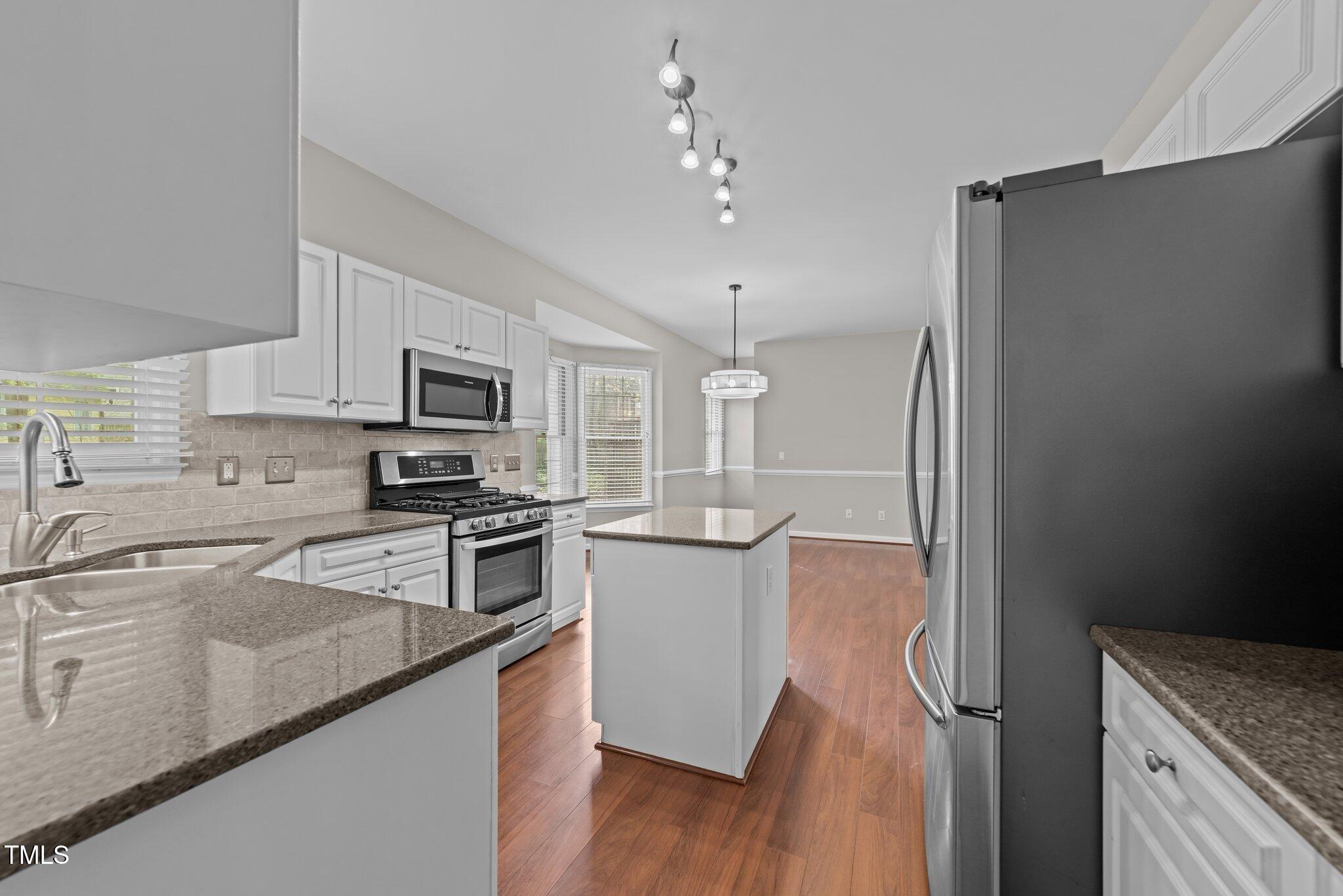 5301 Tilford Lane Raleigh, NC 27613 - Photo 13 of 42 9-web-or-mls-3D5A1163