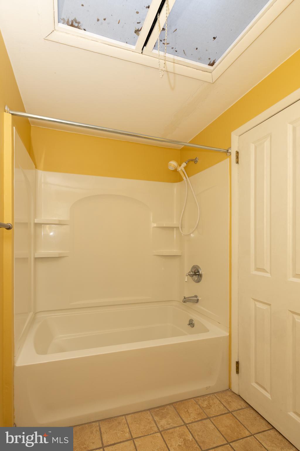 1420 Powell Road Brookhaven, PA 19015 - Photo 31 of 46 Hall Bath