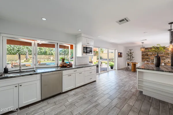 $1,875,000 | 4630 East Palo Verde Drive, Phoenix, AZ 85018