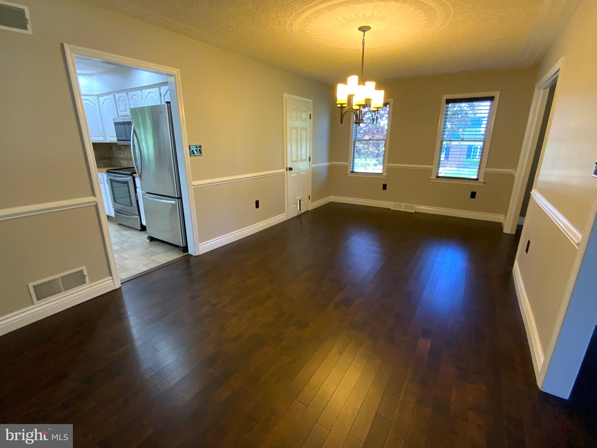 1931 Oberlin Road Middletown, PA 17057 - Photo 15 of 49 Dining Room