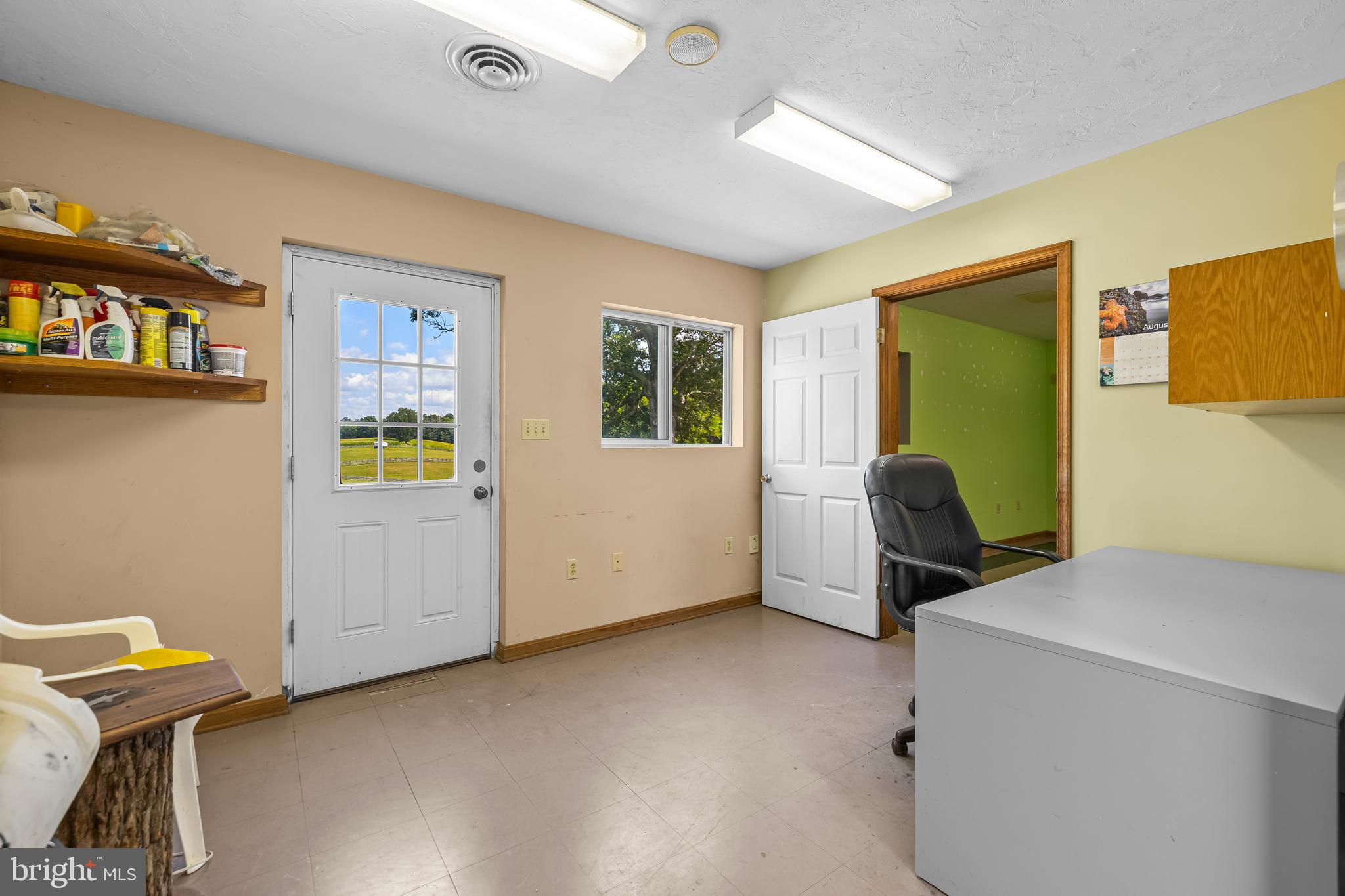 2322 Nicodemus Road Westminster, MD 21157 - Photo 104 of 131 Office