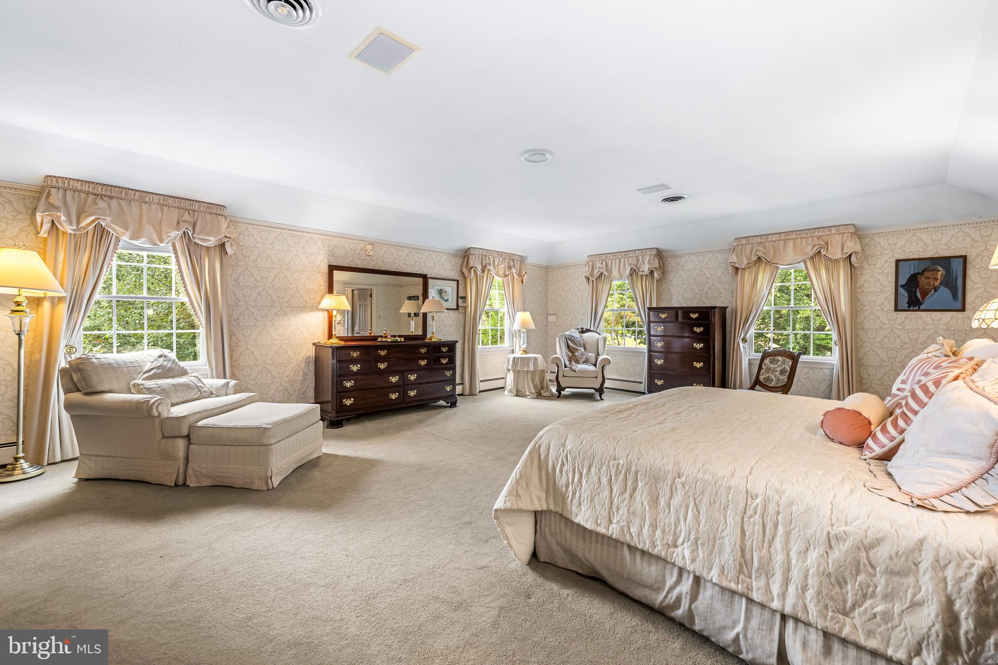2322 Nicodemus Road Westminster, MD 21157 - Photo 40 of 131 Primary Bedroom