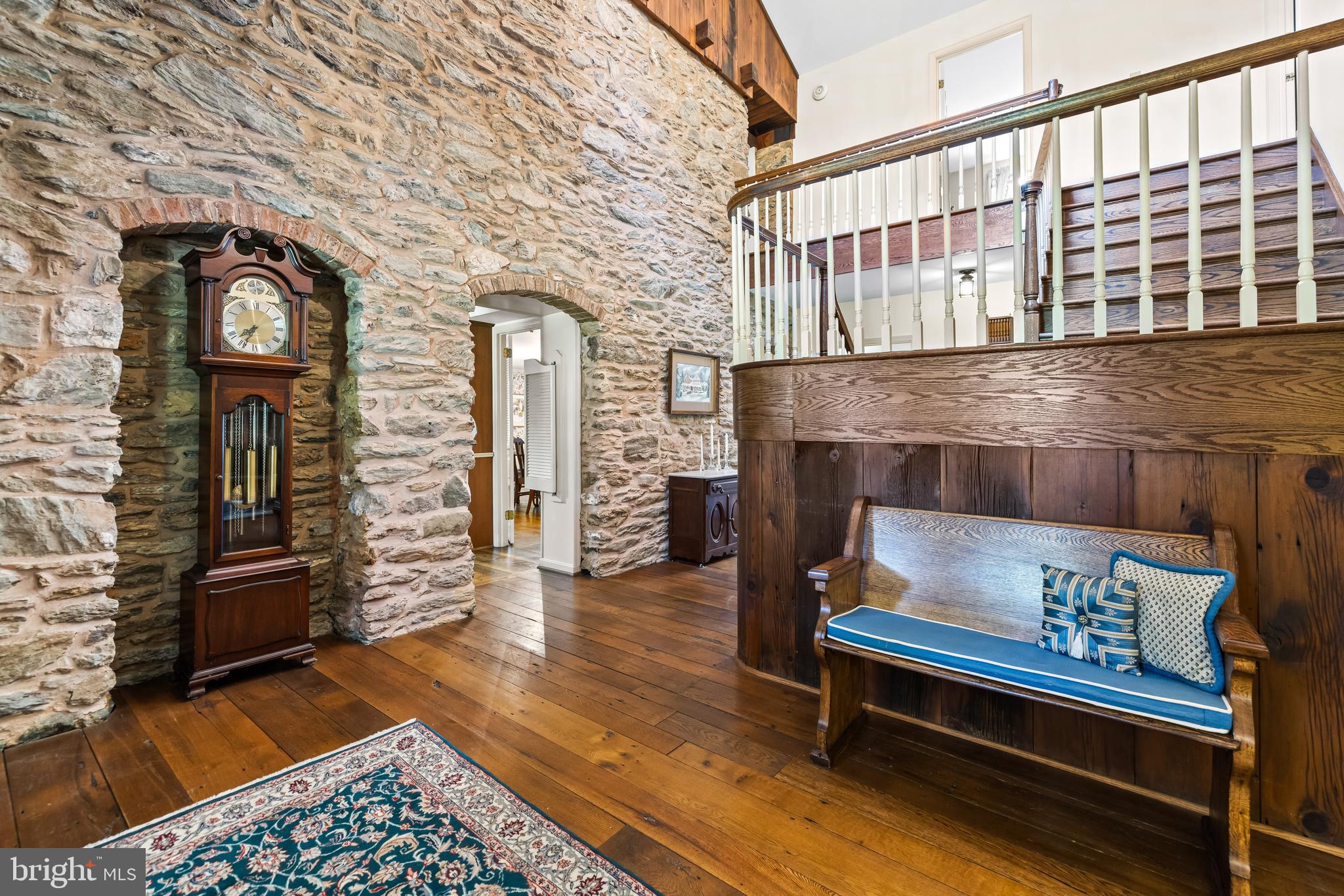 2322 Nicodemus Road Westminster, MD 21157 - Photo 7 of 131 Foyer