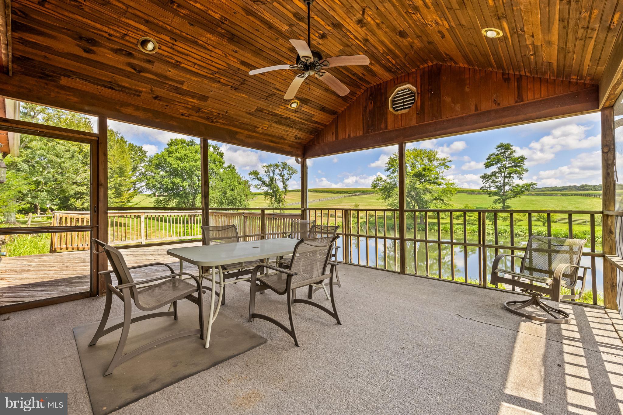2322 Nicodemus Road Westminster, MD 21157 - Photo 72 of 131 Office Screened Porch