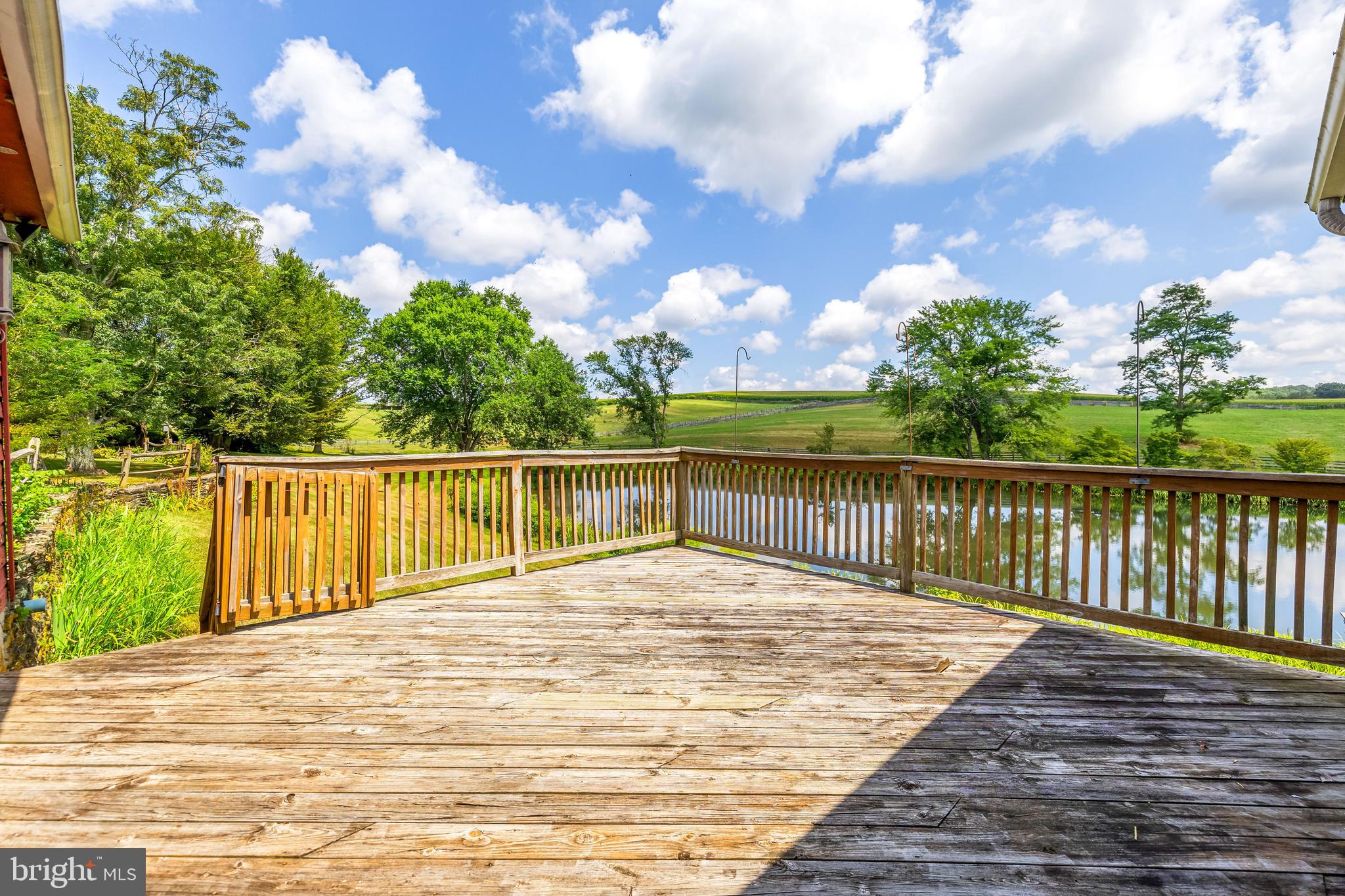 2322 Nicodemus Road Westminster, MD 21157 - Photo 73 of 131 Office Deck