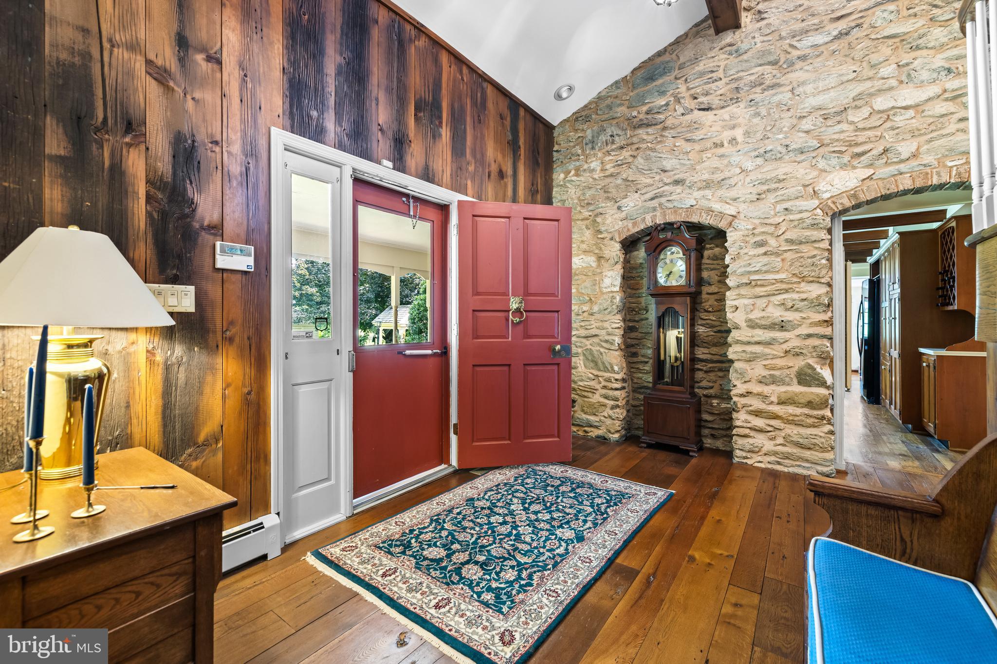 2322 Nicodemus Road Westminster, MD 21157 - Photo 8 of 131 Foyer