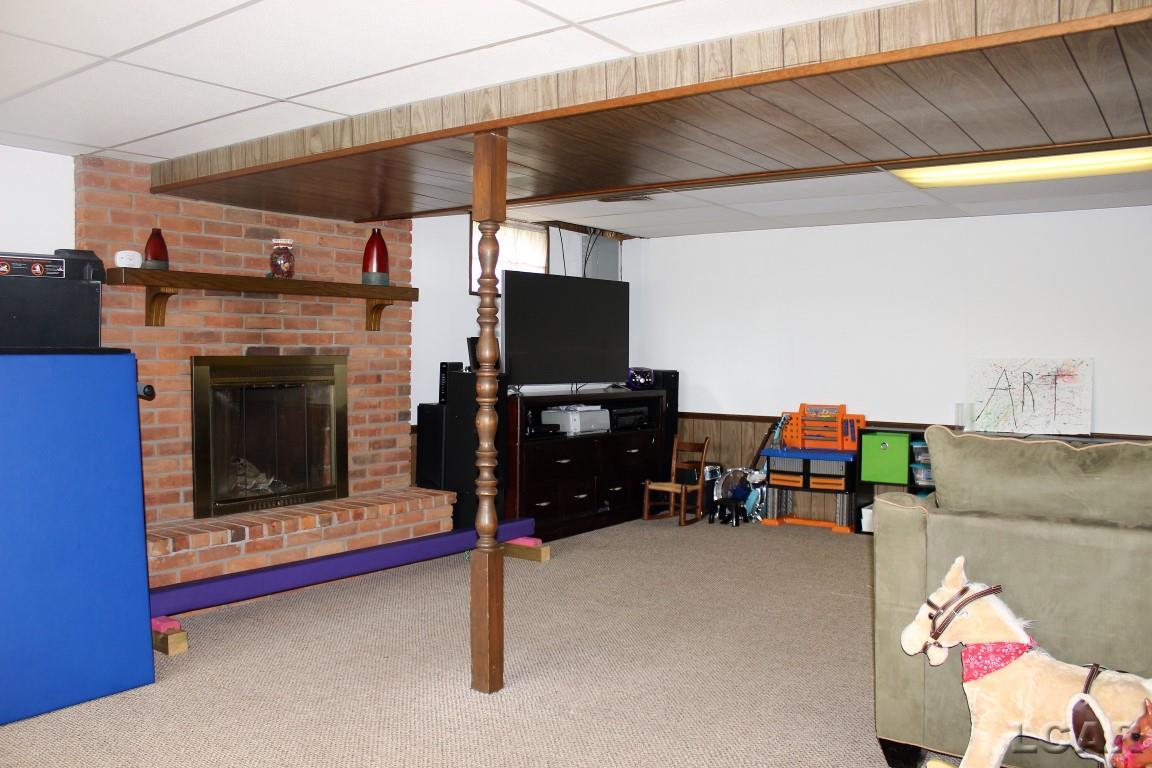 6845 Ridge Highway Britton, MI 49229 - Photo 21 of 24 31348116-20.JPG