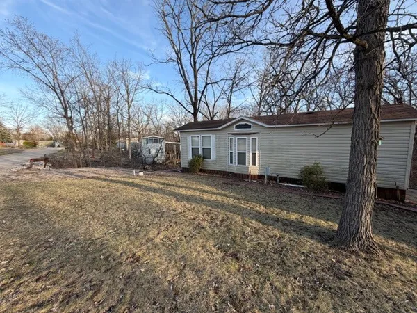 $47,900 | 2795 East 28th Road, Marseilles, IL 61341