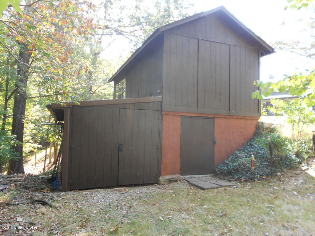 6604 Springfield Road Bardstown, KY 40004 - Photo 27 of 29 DSCN3876