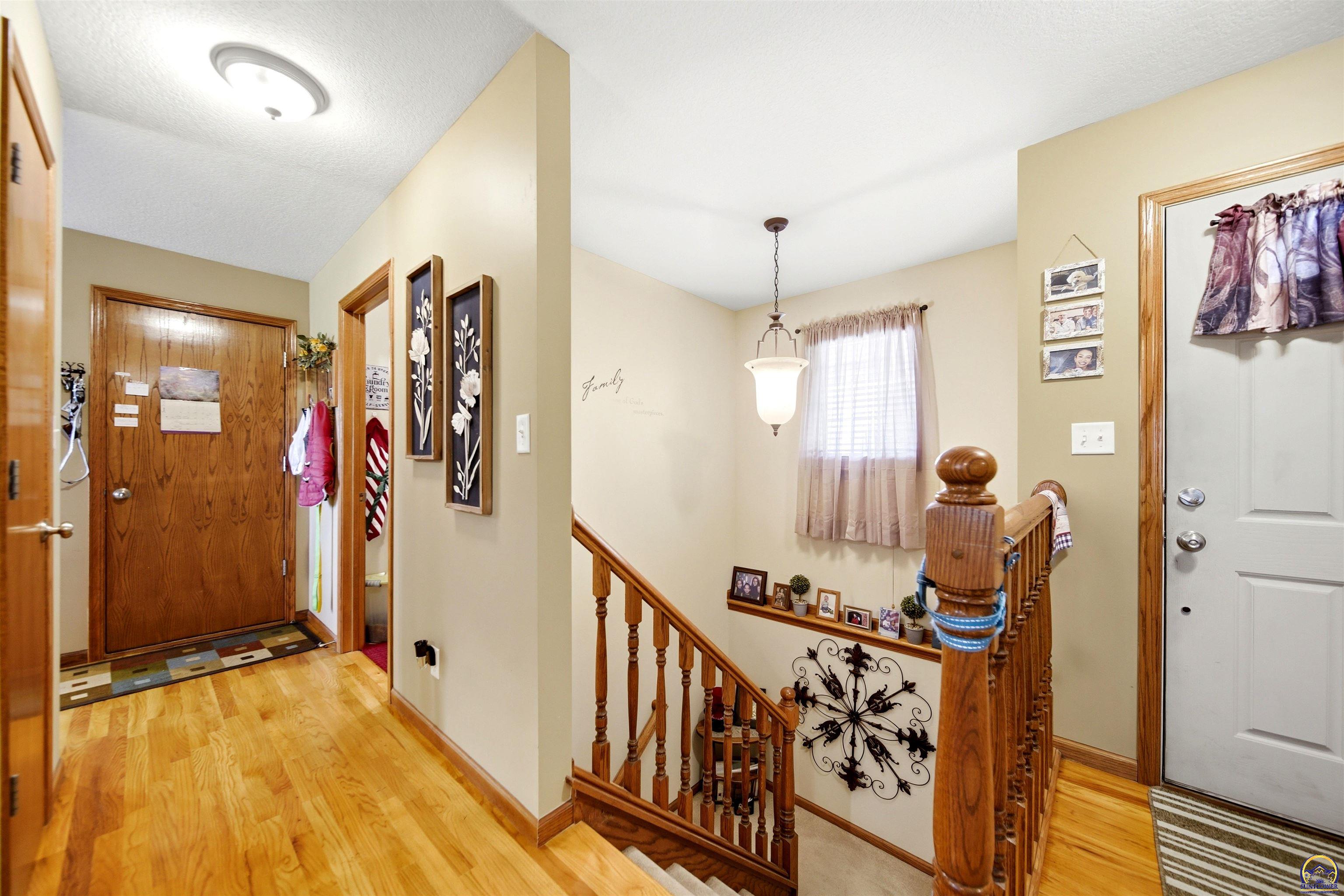 5045 Northwest Rochester Road Topeka, KS 66618 - Photo 25 of 31