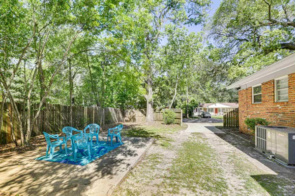 $280,000 | 2300 Jackson Bluff Road, Tallahassee, FL 32304