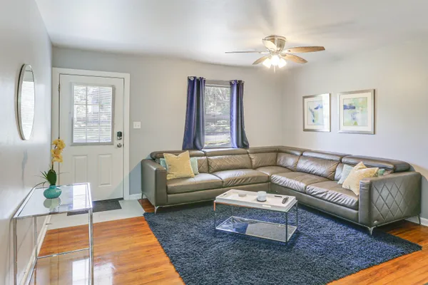 $280,000 | 2300 Jackson Bluff Road, Tallahassee, FL 32304