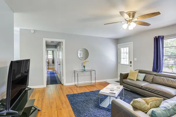 $280,000 | 2300 Jackson Bluff Road, Tallahassee, FL 32304
