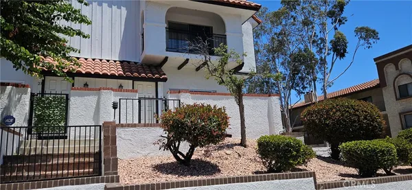 $669,000 | 10030 Owensmouth Avenue, Unit 24, Chatsworth, CA 91311