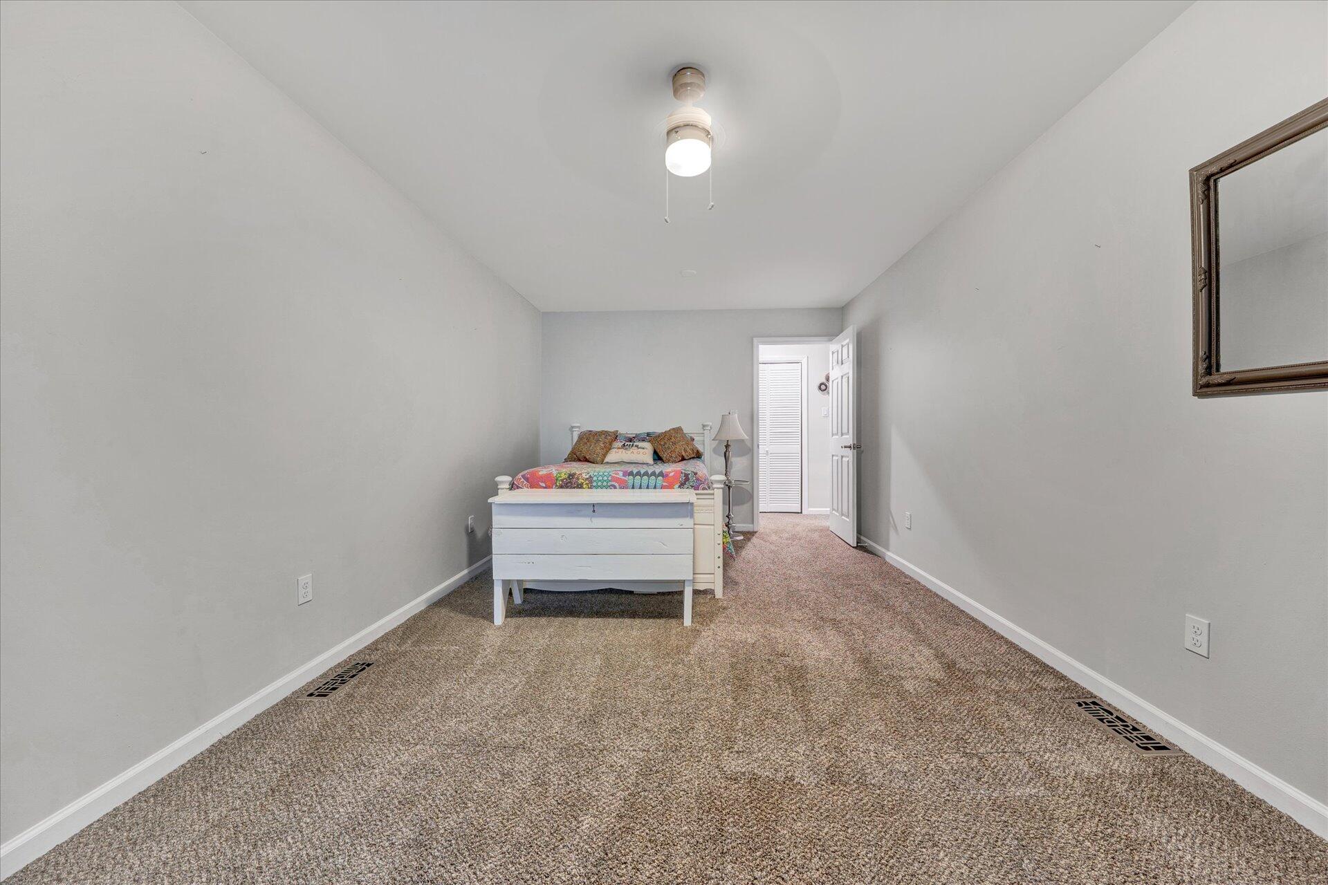 3611 Pinevale Road Roanoke, VA 24018 - Photo 47 of 57 42-DSC00118