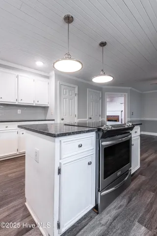 $385,000 | 830 Driftwood Drive, Greenville, NC 27858