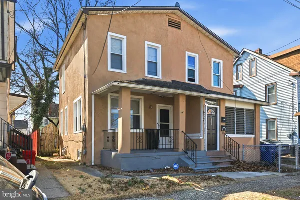 $230,000 | 637 Walton Avenue, Beverly, NJ 08010