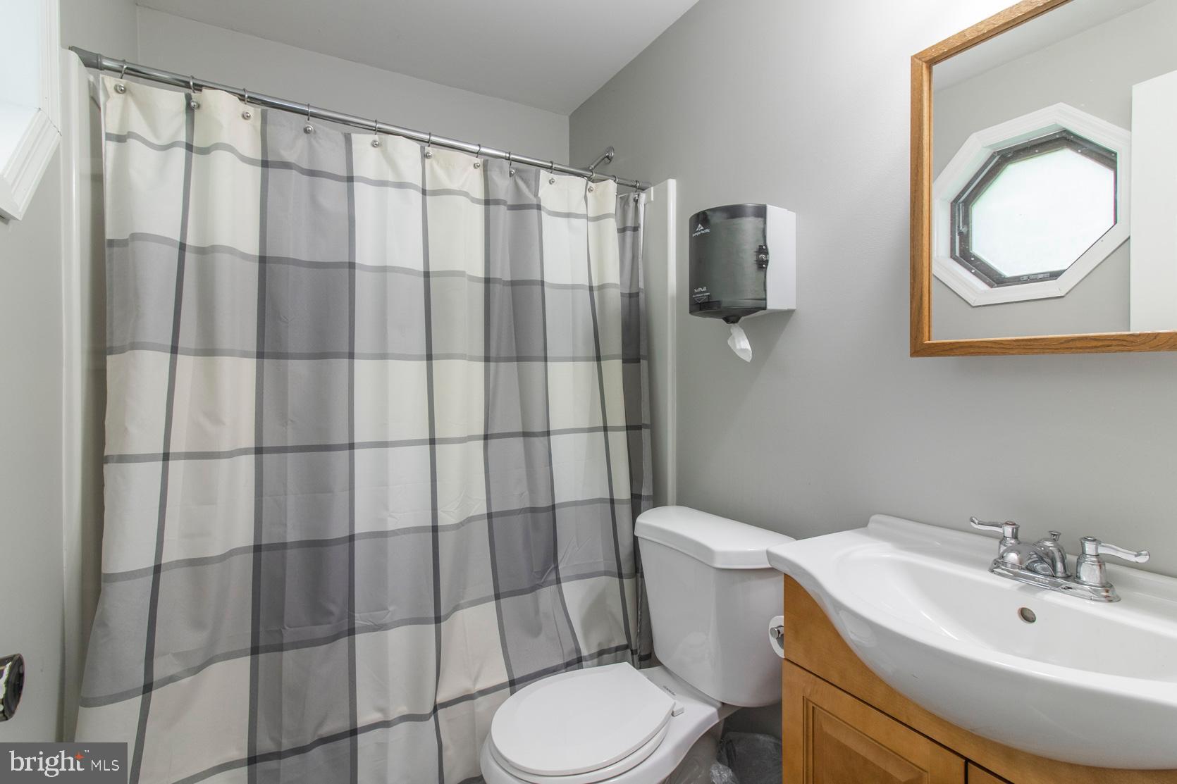2112 Longview Road Warrington, PA 18976 - Photo 25 of 79 In-law suite (or whatever you make it) bathroom.