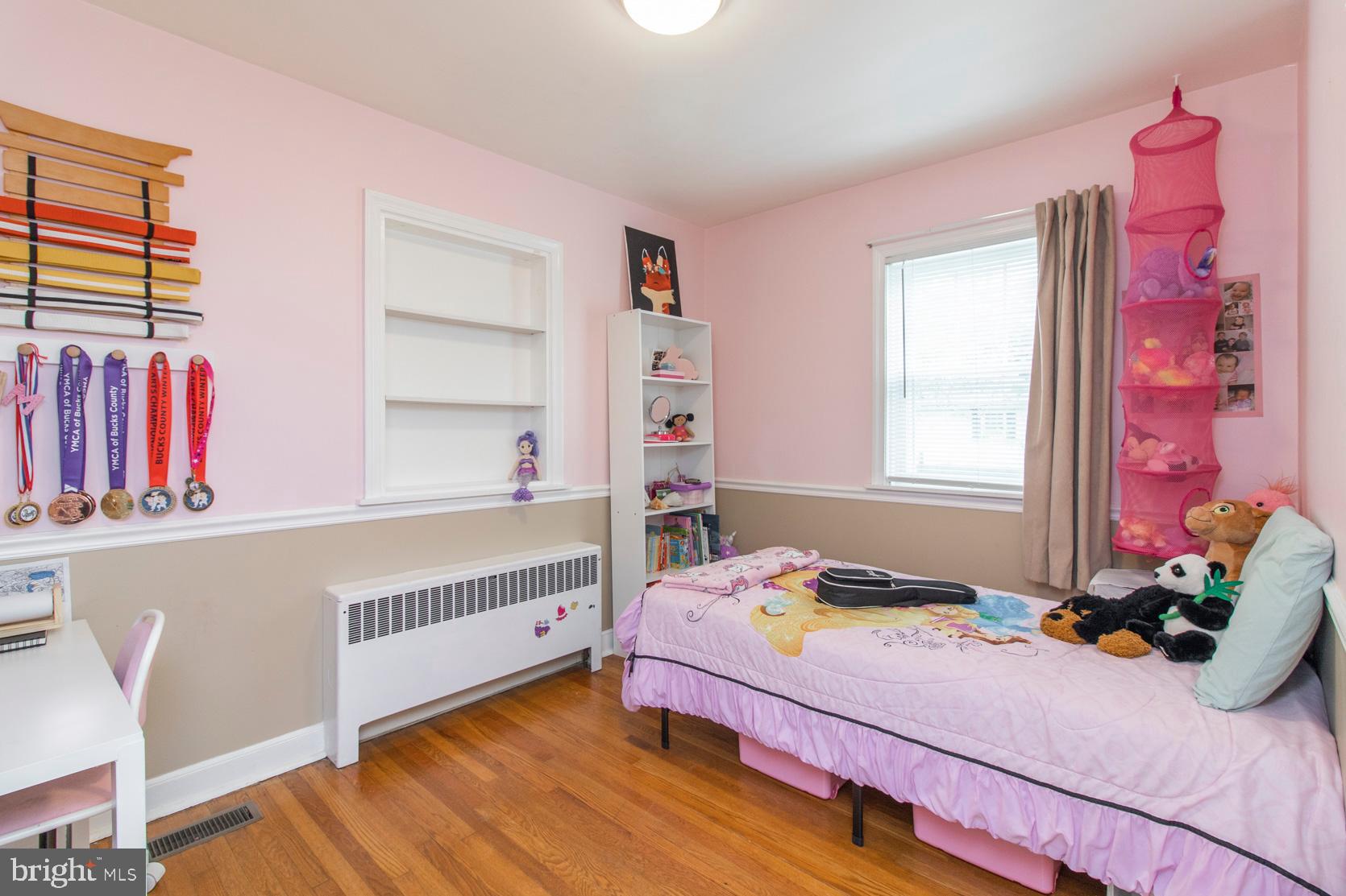 2112 Longview Road Warrington, PA 18976 - Photo 29 of 79 Main Level Bedroom 2.