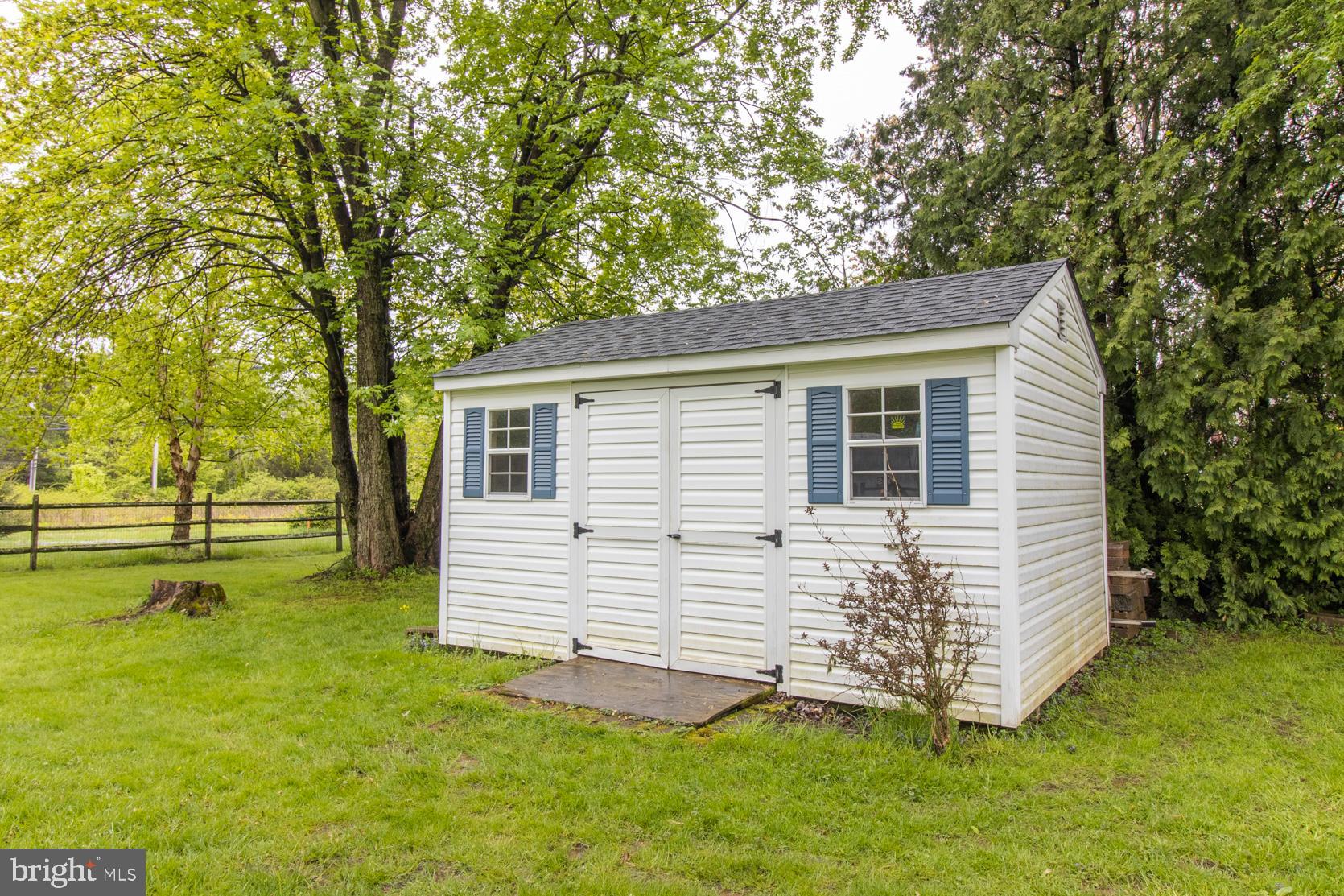 2112 Longview Road Warrington, PA 18976 - Photo 70 of 79 Shed.