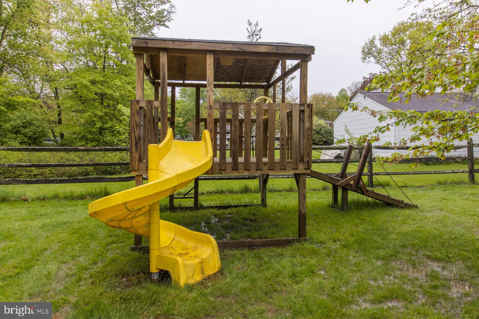 2112 Longview Road Warrington, PA 18976 - Photo 71 of 79 Play set.