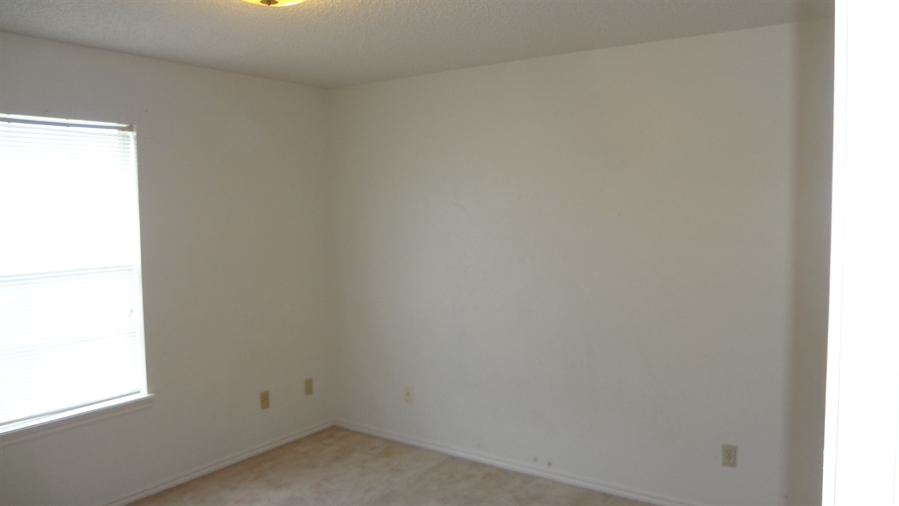 8710 McPherson Road, Unit 2E Laredo, TX 78045 - Photo 5 of 6 Gallery Image 5