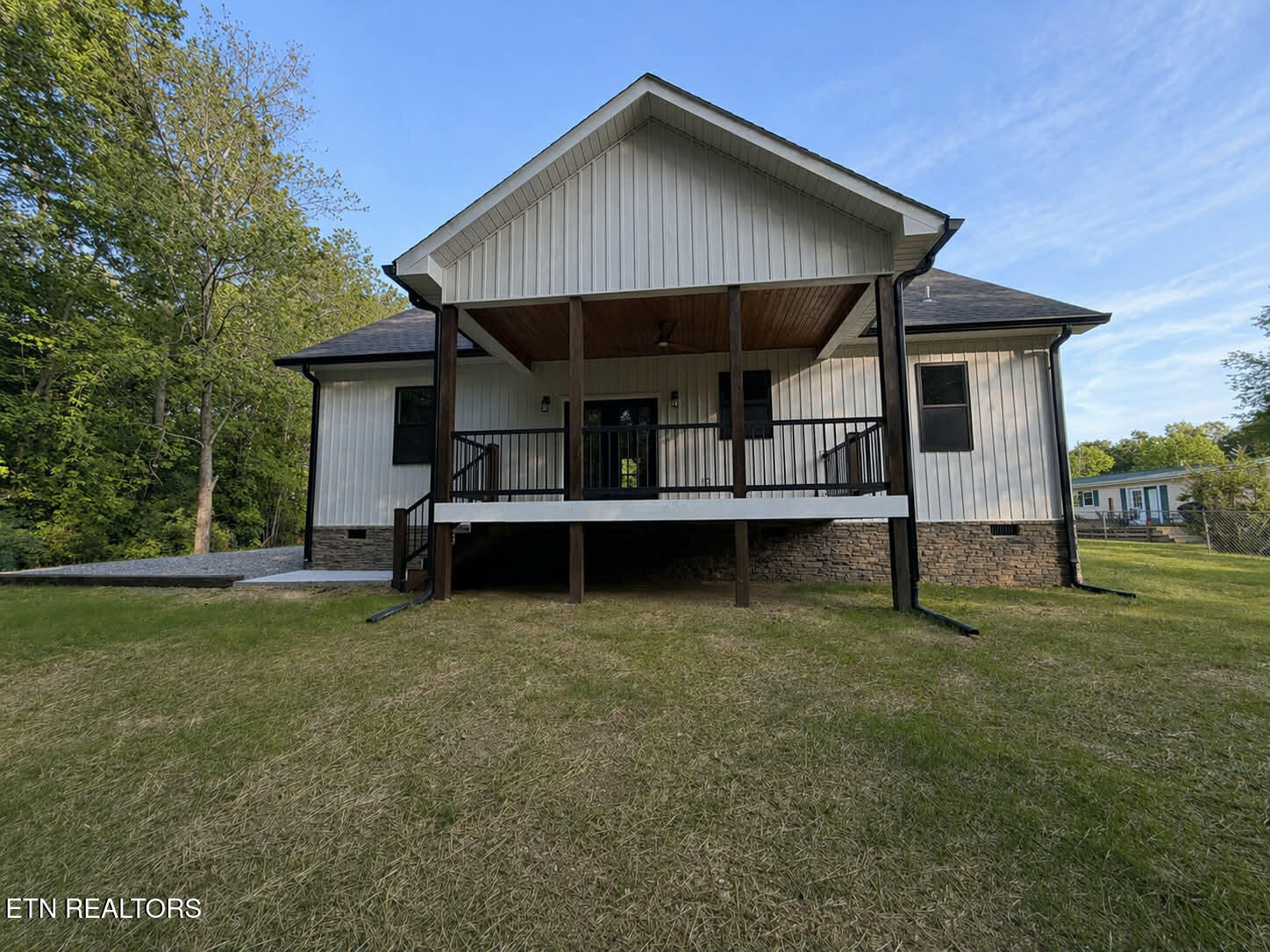 794 Red Cloud Road Ten Mile, TN 37880 - Photo 19 of 55 e921728a-265e-4a39-bdd5-f0ead58df44f