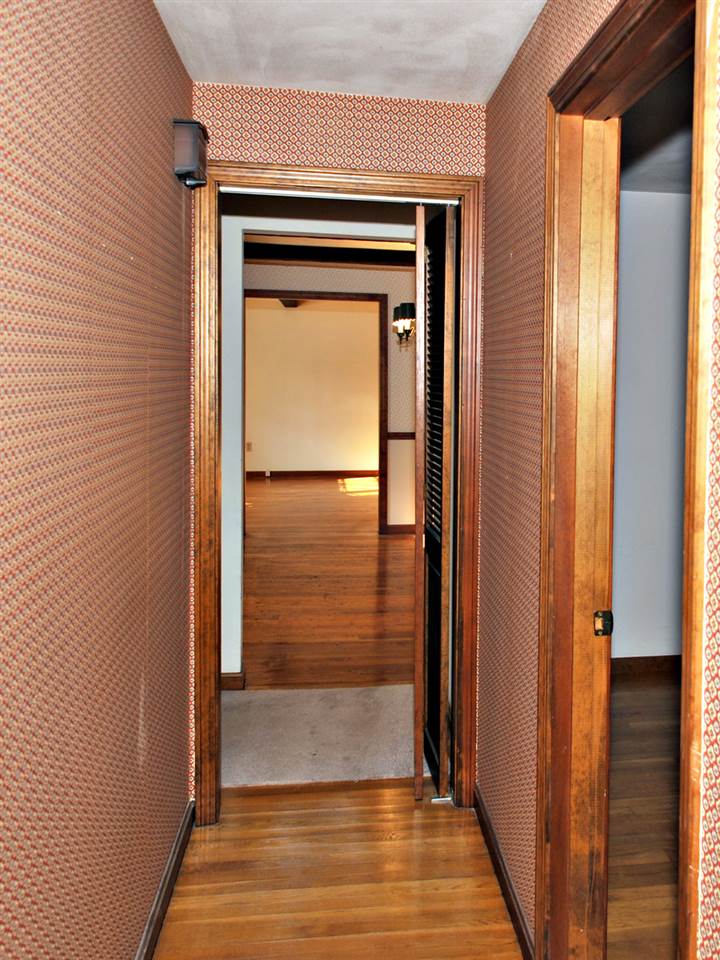 8 Little Nook Road Plaistow, NH 03865 - Photo 15 of 25 Gallery Image 15